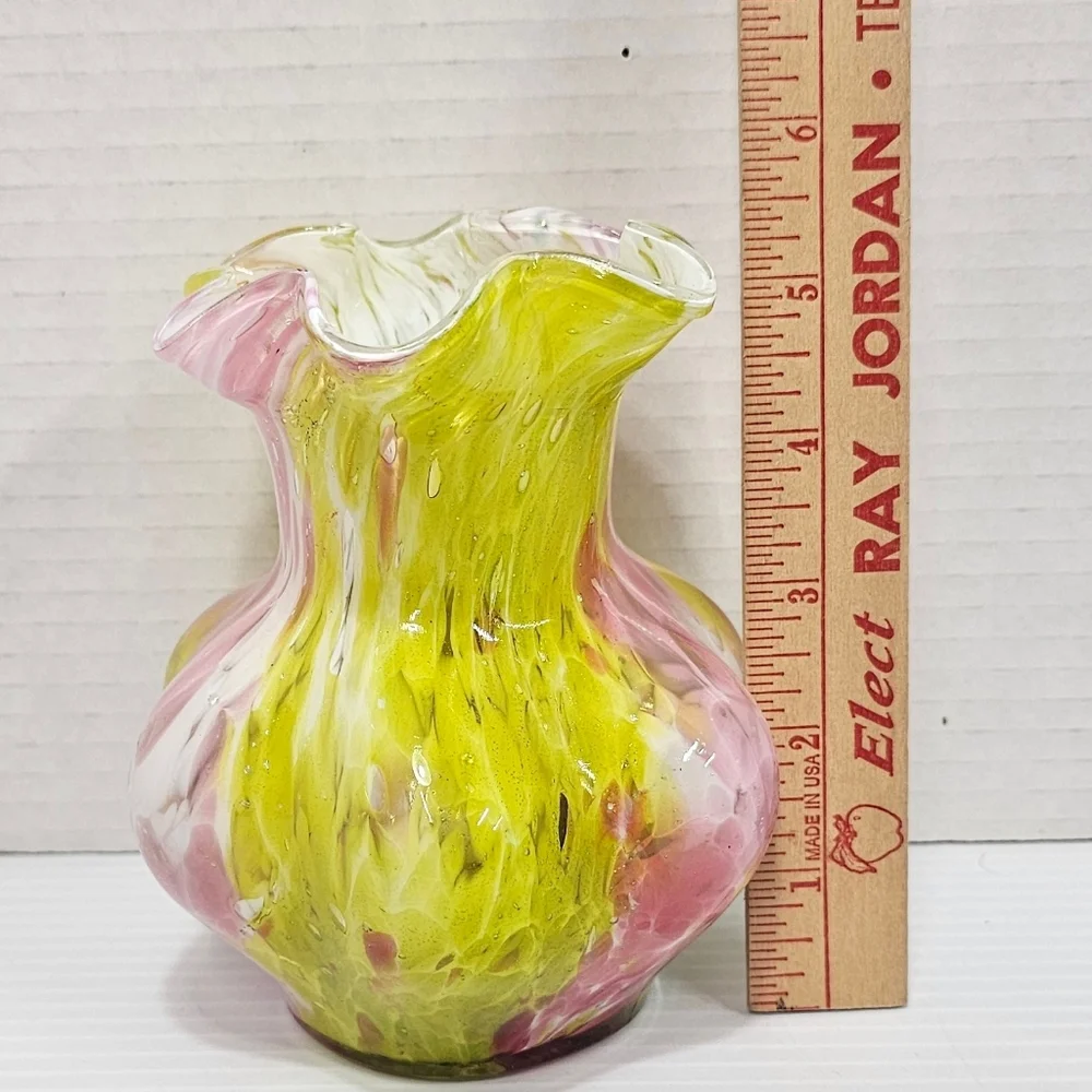 Blown Glass Pink & Yellow Swirl Decorative Vase With Ruffled Edges Unbranded